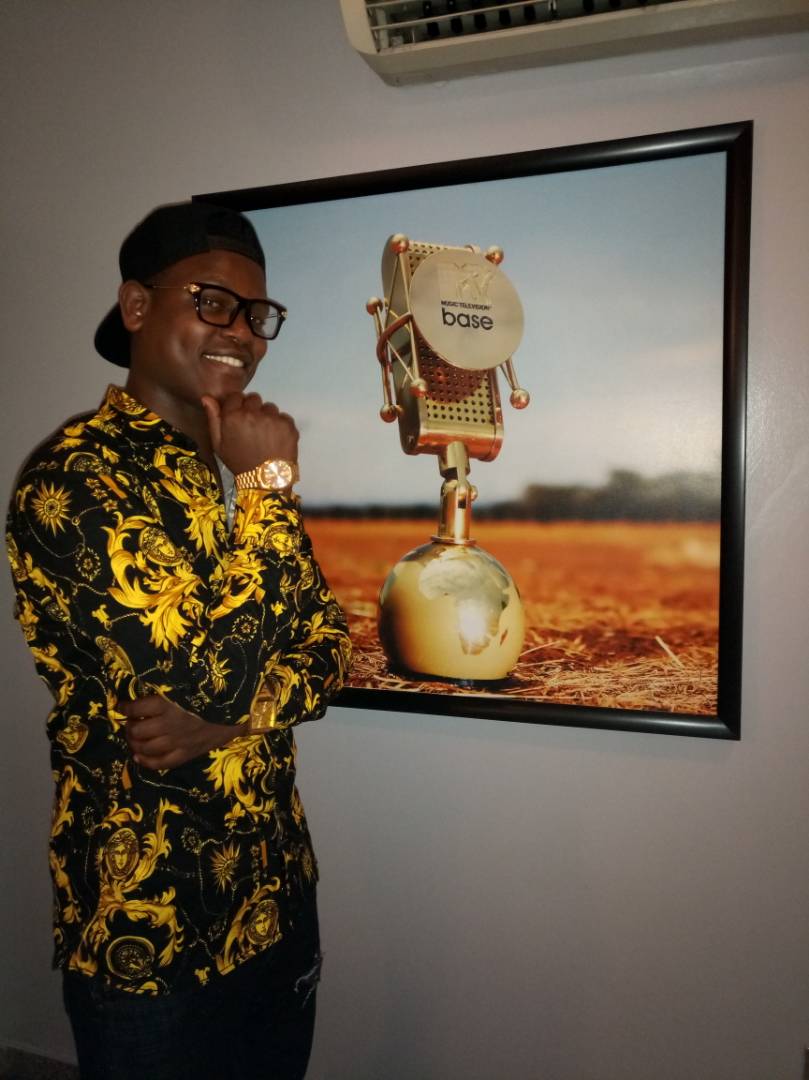Bruce Melody yasuye ahakoreye MTV Base