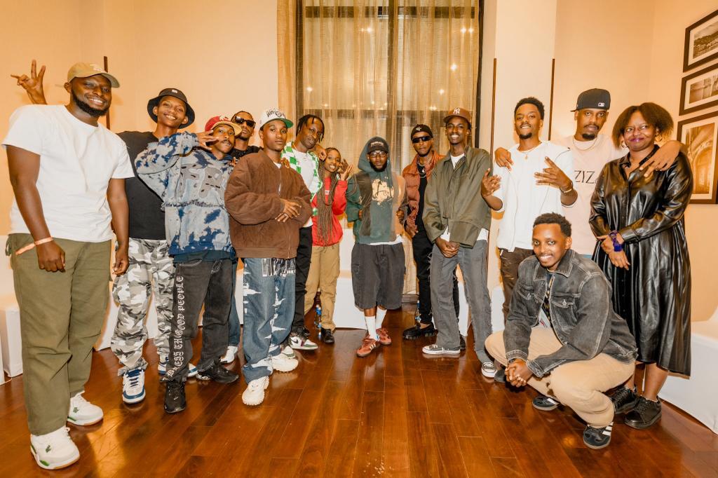 Kendrick Lamar yahuye na bamwe mu baraperi b'i Kigali