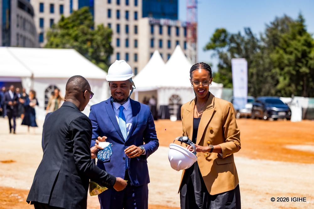 Umunyamabanga wa Leta Ushinzwe Ibikorwaremezo, Amb. Uwihanganye Jean de Dieu yagaragaje ko Guverinoma izakomeza gushyigikira abashoramari bagana u Rwanda