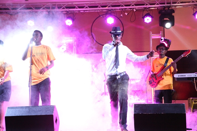 Bruce Melodie ubwo yamurika album ye 'Ndumiwe'.