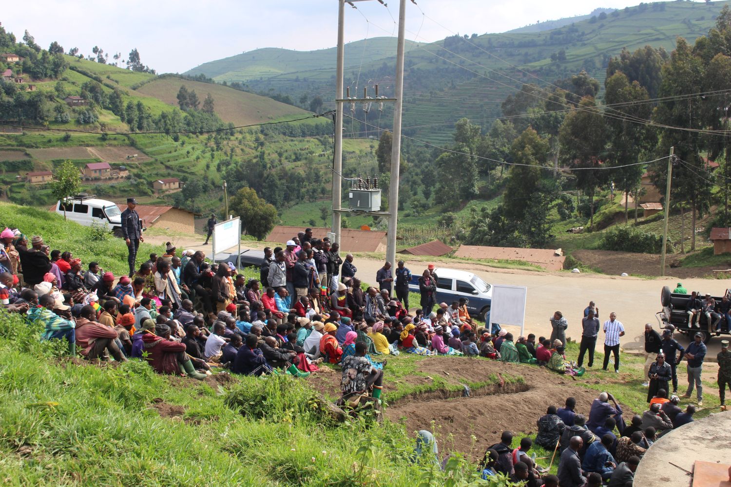Abaturage basabwe kwirinda kunywa no kurya ibyo batazi aho byavuye