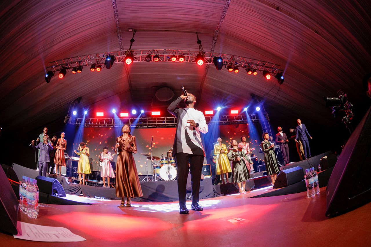 Jado Sinza yamurikiye album mu gitaramo yise Redemption Live Concert