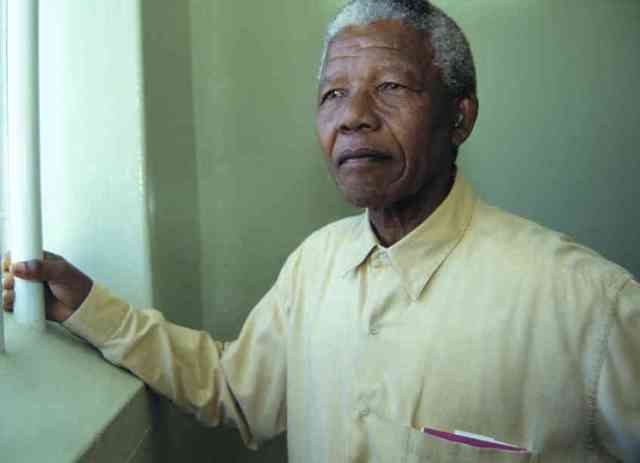 Mandela yarafashwe arafungwa kuwa 5 Nyakanga 1962, amara muri gereza imyaka 27