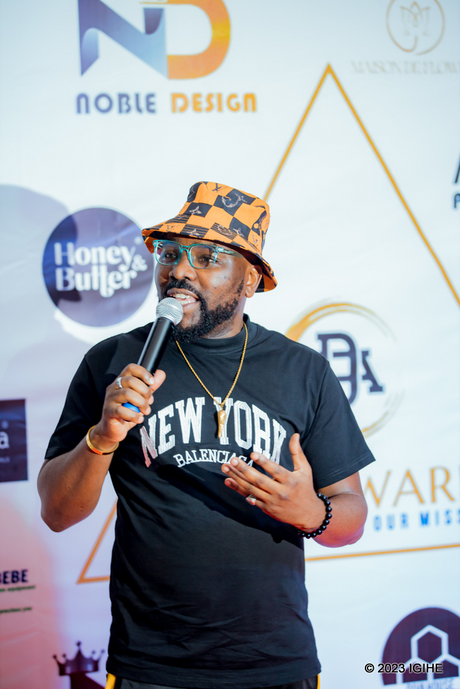 MC Tino ni umwe mu bayoboye itangwa ry'ibi bihembo