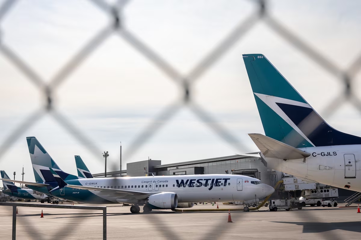 WestJet yasubitse ingendo 300 kubera imyigaragambyo y'abakozi