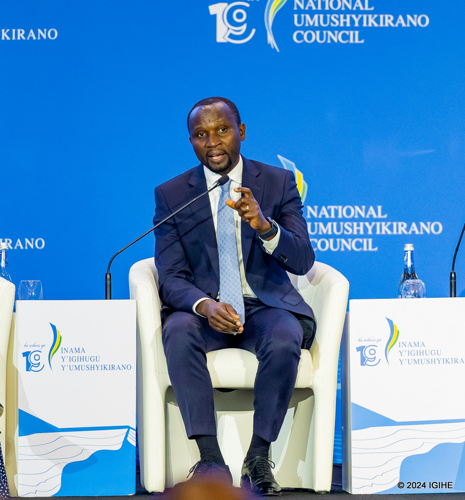 Minisitiri Musafiri yatangaje ko ikibazo cy'ibura ry'ibiribwa cyakemutse