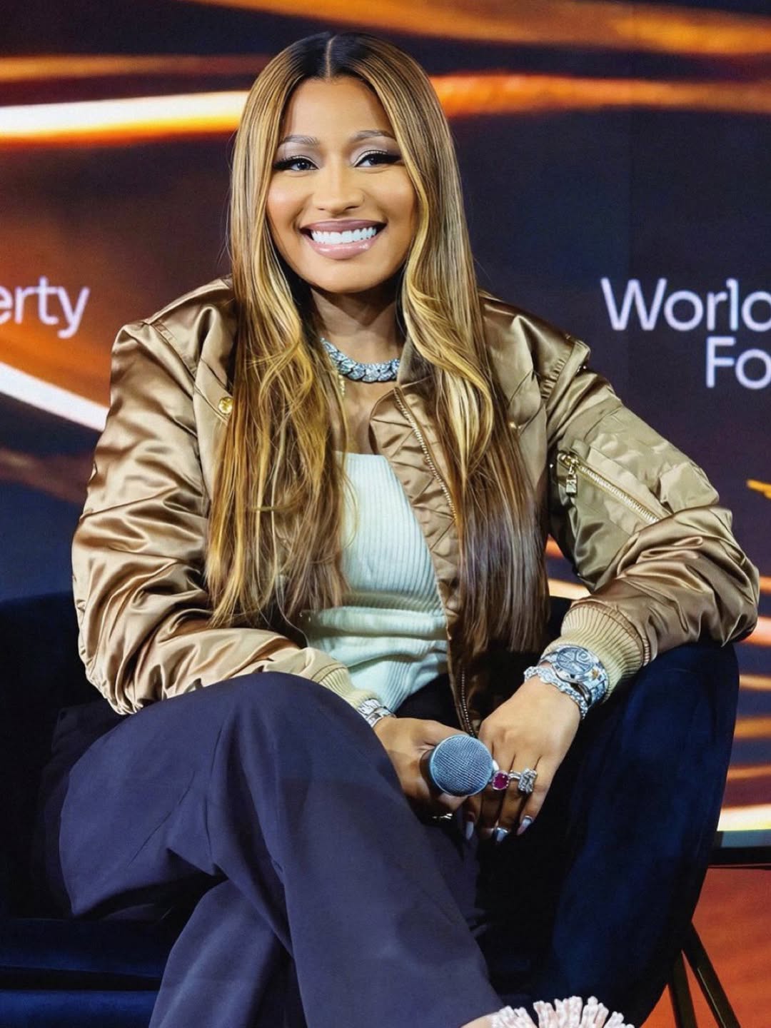 Nicki Minaj ntagikozwa ibyo kujya gusenga