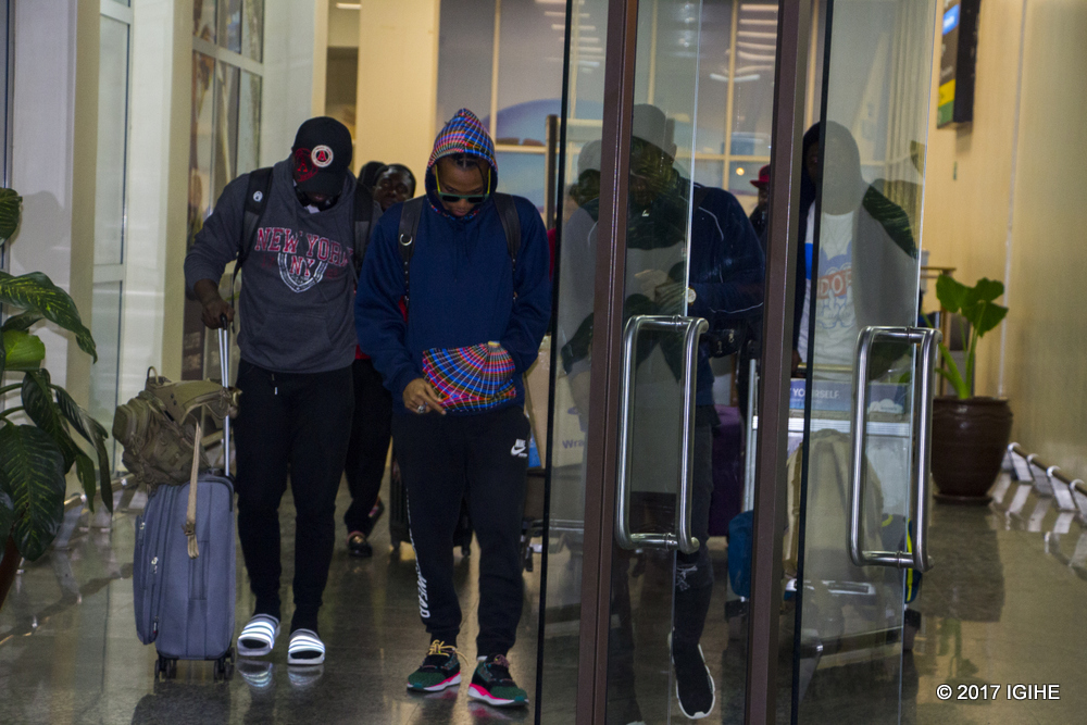 Tekno yageze i Kigali adashaka ko hari umuvugisha