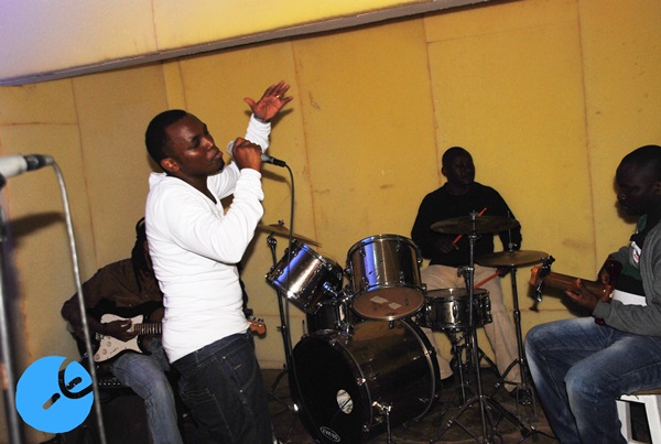Tom Close ari mu myiteguro yo kumurika Album ye nshya