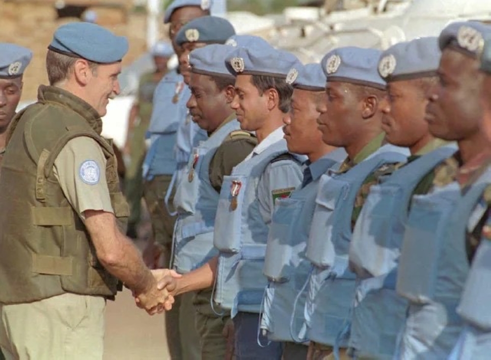 Loni yari yarohereje ingabo 2500 mu Rwanda kugira ngo zigenzure iyubahirizwa ry'amasezerano y'amahoro ya Arusha