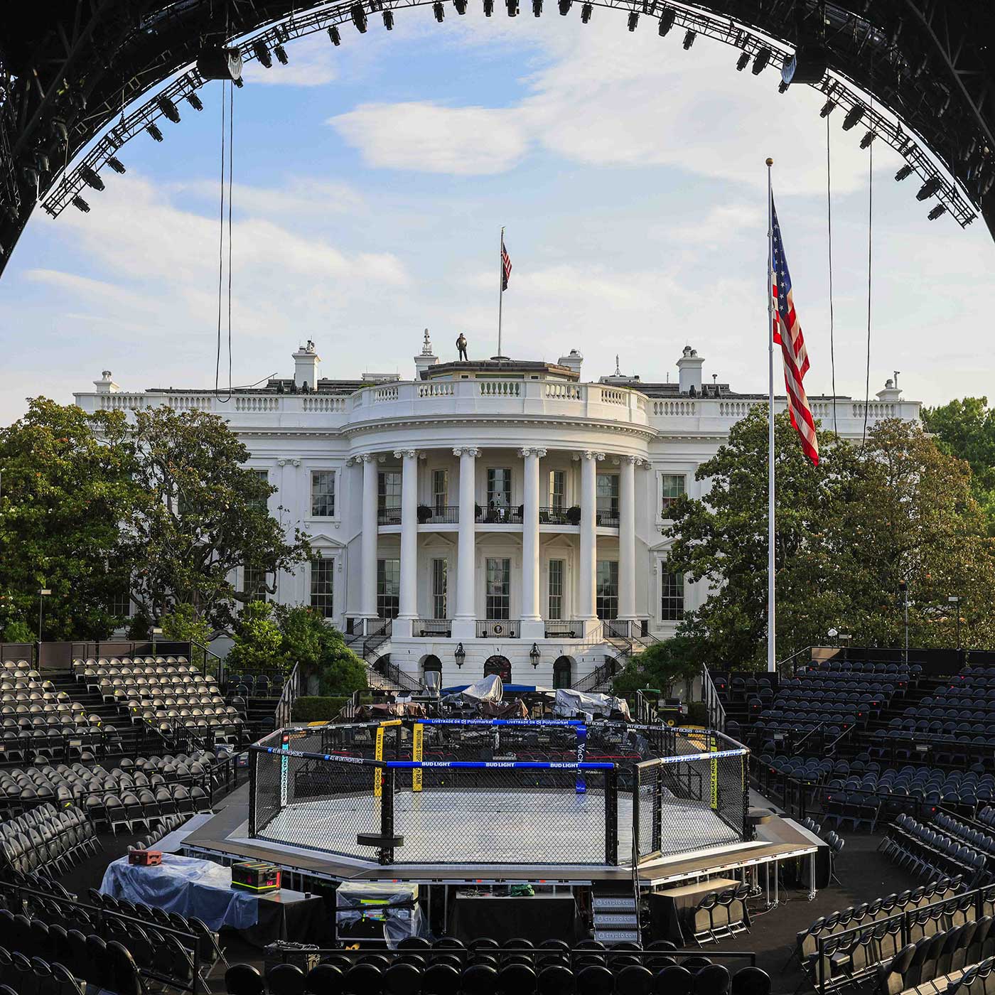 Imbere ya White House hagiye kubera imikino njyarugamba
