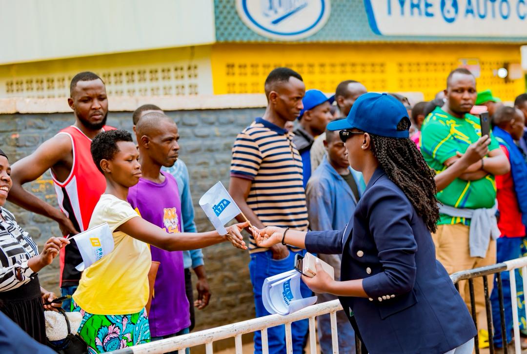 Bamwe mu Banyarwanda basobanuriwe ibyiza byo gushaka ubwishingizi