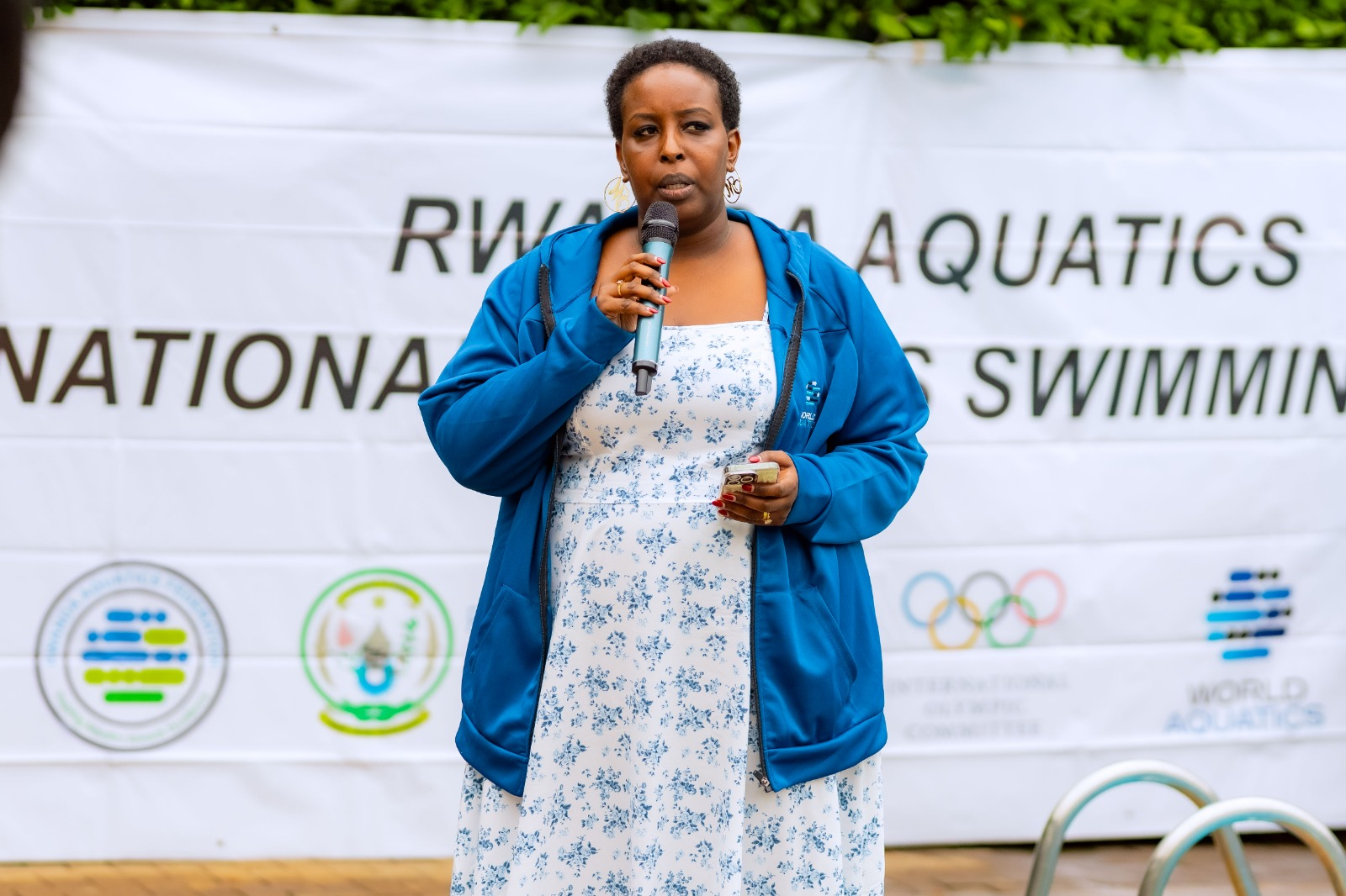 Perezida wa Rwanda Aquatics Federation, Munyana Cynthia, yashimiye ababyeyi bashyigikira abana babo mu mukino wo koga
