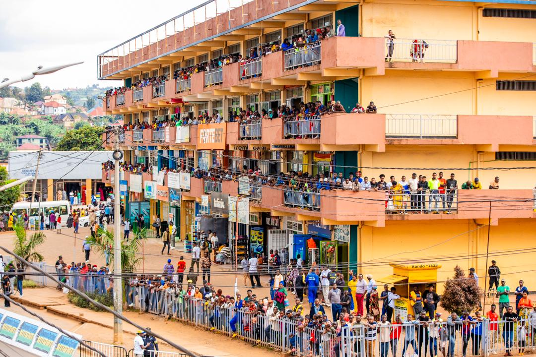 Abanya-Rusizi bongeye kugaragaza urukundo bafitiye umukino w'amagare