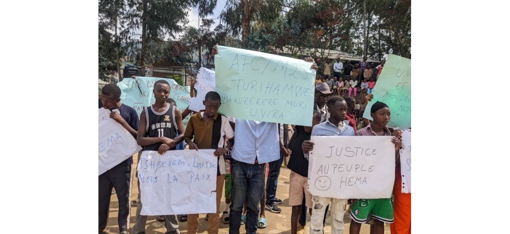 Impunzi zo mu Nkambi ya Kiziba zamaganye imvugo za Gen Maj Ekenge