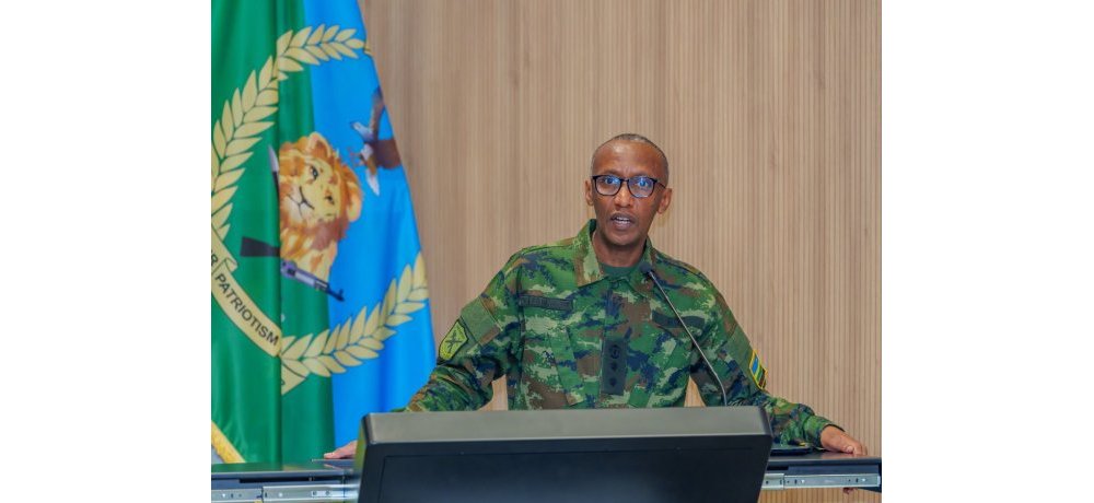François Regis Gatarayiha wari ufite ipeti rya Colonel, yahawe irya Général de Brigade