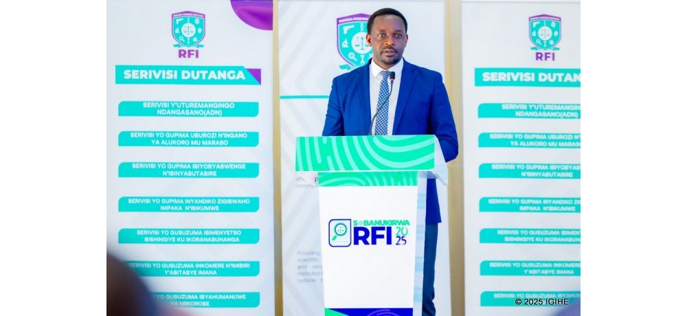 Umuyobozi w’Akarere ka Gicumbi, Nzabonimpa Emmanuel, yagaragaje ko bagiye kurushaho gukorana na RFI mu gukemura ibibazo by’abaturage
