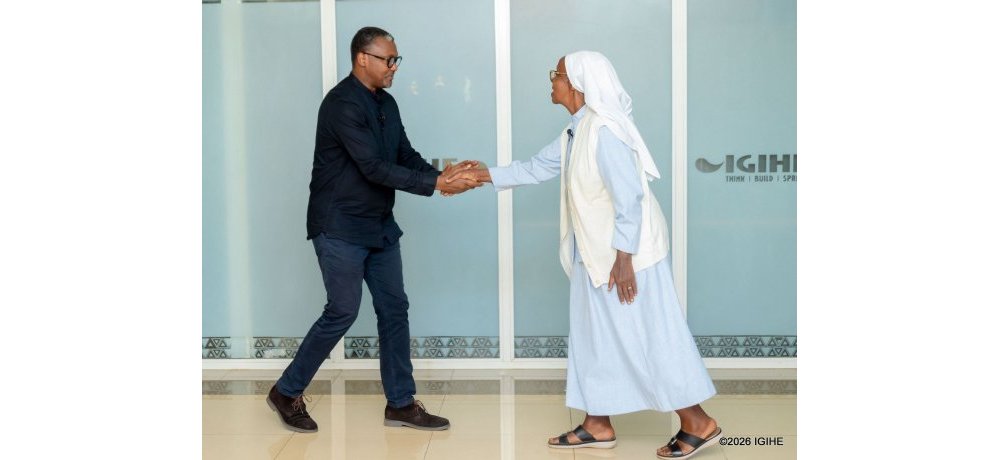 Sr Murekatete Anne Beatha yanditse igitabo kigaragaza ibyabaye ku Muryango w’Abenebikira b’i Save