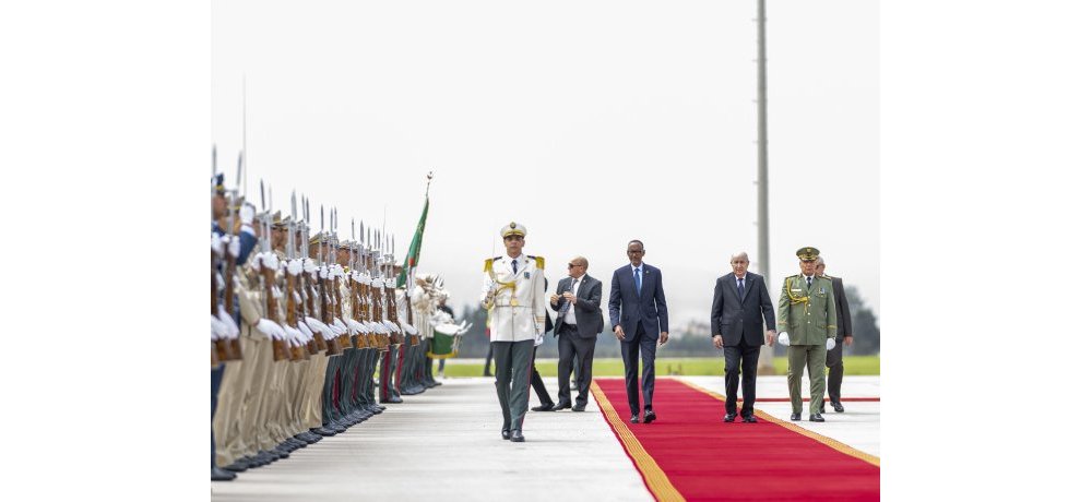 Ku wa 3 Kamena, Perezida Kagame yagiriye uruzinduko rw’iminsi ibiri muri Algérie ku butumire bwa mugenzi we Abdelmadjid Tebboune
