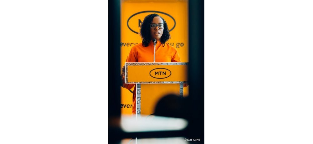 Umuyobozi Mukuru wa Banki ya Kigali, Dr. Diane Karusisi yashimiye MTN Rwanda yakoze ubu buryo bugiye kubafasha guhangana n’ibibazo by’ibitero by’ikoranabuhanga
