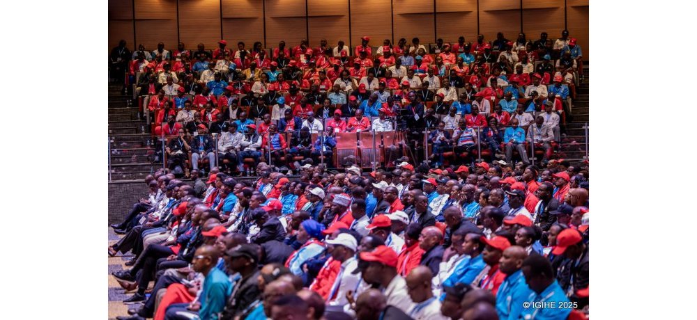 Perezida Kagame yanashimiye indi imitwe ya politiki kuba itemera ko Abanyarwanda bacibwamo ibice