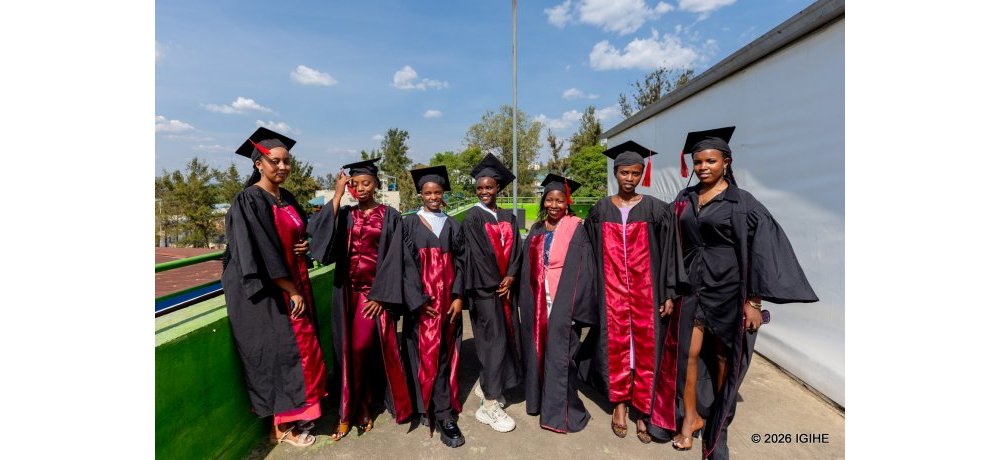 Akanyamuneza kari kose ku bahawe impamyabushobozi