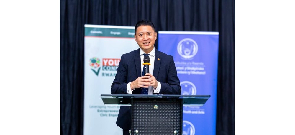 Ambasaderi w’u Bushinwa mu Rwanda, Gao Wenqi, yavuze ko gutanga izi mashini biri mu murongo mugari w’u Bushinwa wo gufasha ibihugu kwiteza imbere