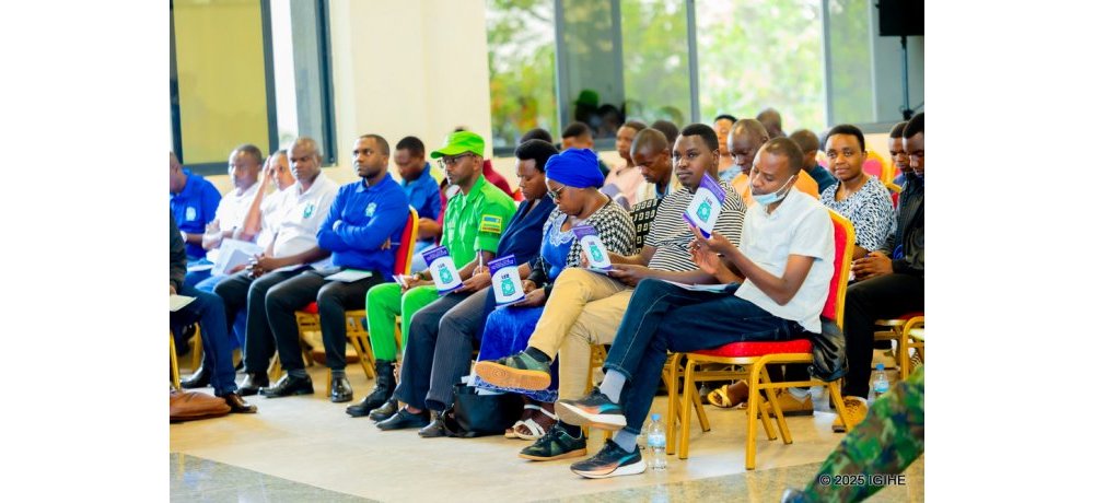 Abayobozi mu nzego zitandukanye bo mu Karere ka Burera basobanuriwe imikorere ya RFI