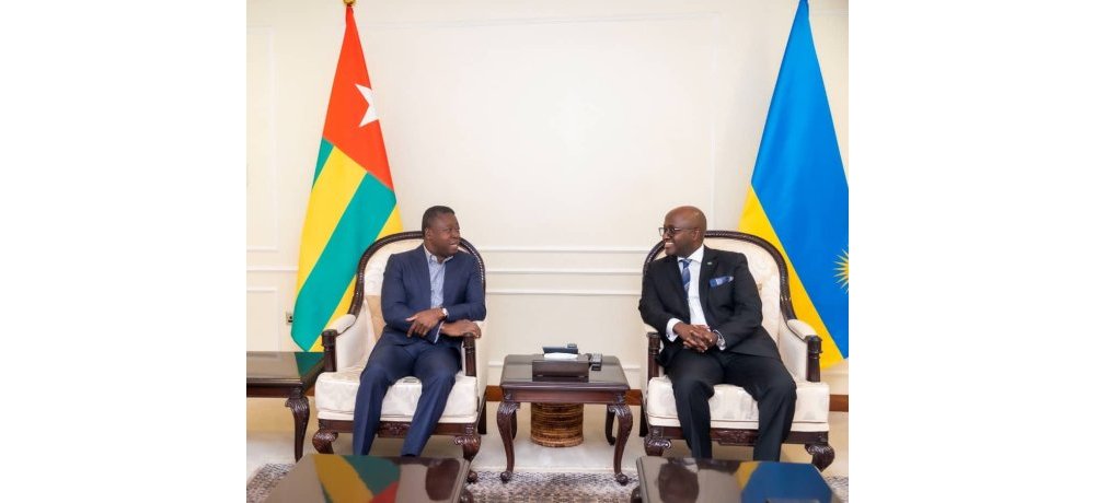 Faure Essozimna Gnassingbé aganira na Minisitiri w’Ububanyi n’Amahanga, Olivier Nduhungirehe