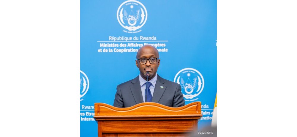 Minisitiri w’Ububanyi n’Amahanga n’Ubutwererane, Amb. Olivier Nduhungirehe, yerekanye ko u Rwanda rwatunguwe n’uko amahanga avuga ari uko Ihuriro rya AFC/M23 ryirwanyeho