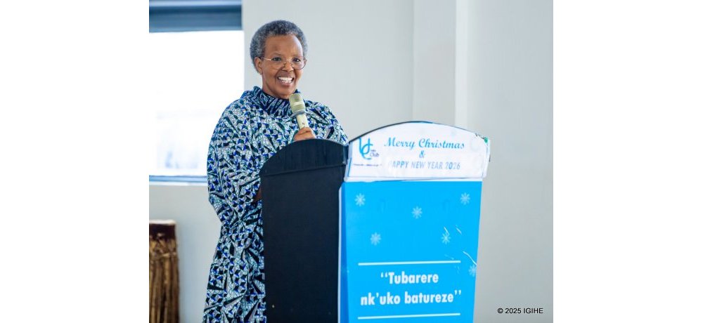 Umunyamuryango wa Unity Club Intwararumuri, Rita Zirimwabagabo, yavuze ko ababyeyi b’Intwaza bagomba gukomeza kwitabwaho bakerekwa urukundo mu masaziro yabo