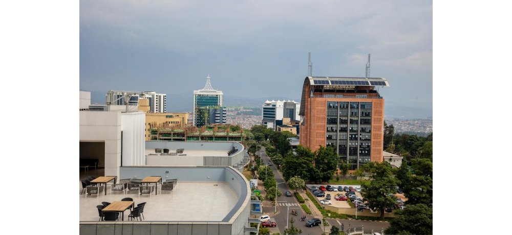 Urwego rw’abikorera by’umwihariko abatanga serivisi ni bo bahanga ibishya cyane