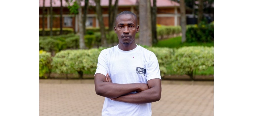 Hakizimana Apollinaire w’imyaka 23 yanyomoje RDC ivuga ko FDLR igizwe n’abasaza gusa