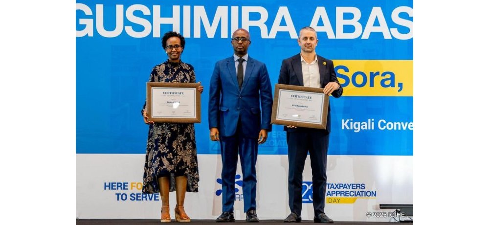 Banki ya Kigali na MTN Rwanda bashimiwe ku kuba bamaze imyaka 10 baba indashyikirwa