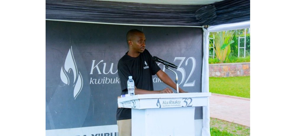 Nkurayija Gilbert watanze ubuhamya, yavuze uburyo abagore n’abana bari bahishwe na Padiri Munyaneza Bosco, bishwe n’Interahamwe 