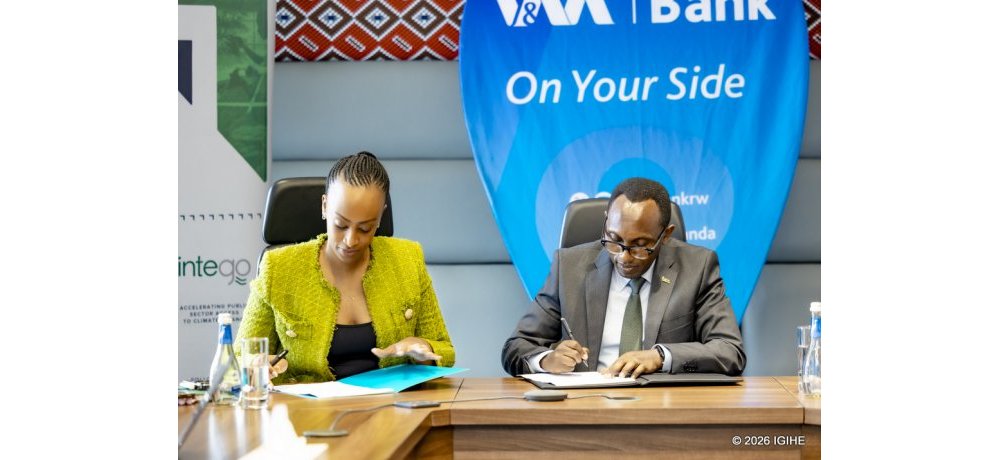 Abayobozi ba I&M Bank Rwanda Plc na Rwanda Green Fund basinye amasezerano yo guteza imbere imishinga y’ikoranabuhanga mu buhinzi kandi itangiza ibidukikije