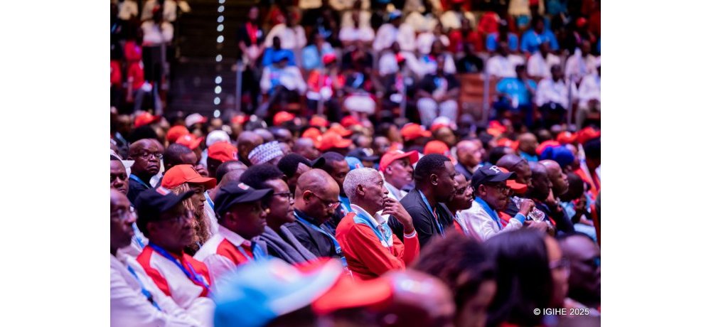 Perezida Kagame yavuze ko usibye abashinzwe umutekano, abaturage b’u Rwanda ari abo gushimirwa byihariye