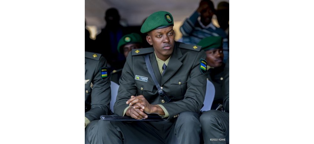 Capt Ian Kagame yafashe icyemezo cyo kwinjira mu Ngabo z’u Rwanda