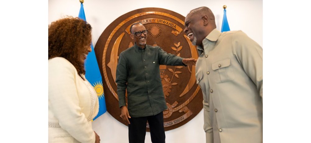 Perezida Kagame aganira n’Igikomangoma Oheneba Yaw Otchere w’Ubwami bwa Ashanti 