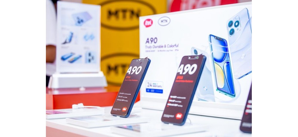 Telefone ya itel A90 ifotora amafoto agaragara neza