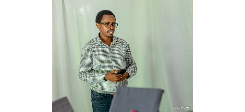 Umugenzuzi w’Uburezi mu Murenge wa Gitega, Rwangeyo Laurent yavuze ko amasomo nk’ayo Red Velvet yatanze ari intambwe ikomeye mu kurwanya ubushomeri mu rubyiruko