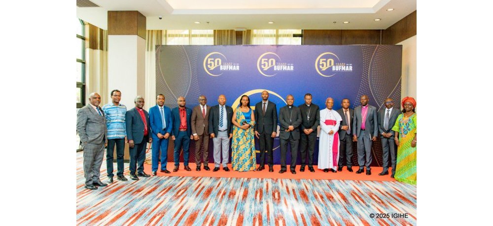 BUFMAR ni umuryango mpuzamatorero umaze imyaka 50 ukora serivisi zo kugeza ibikoresho by’ubuvuzi mu mavuriro yo mu Rwanda