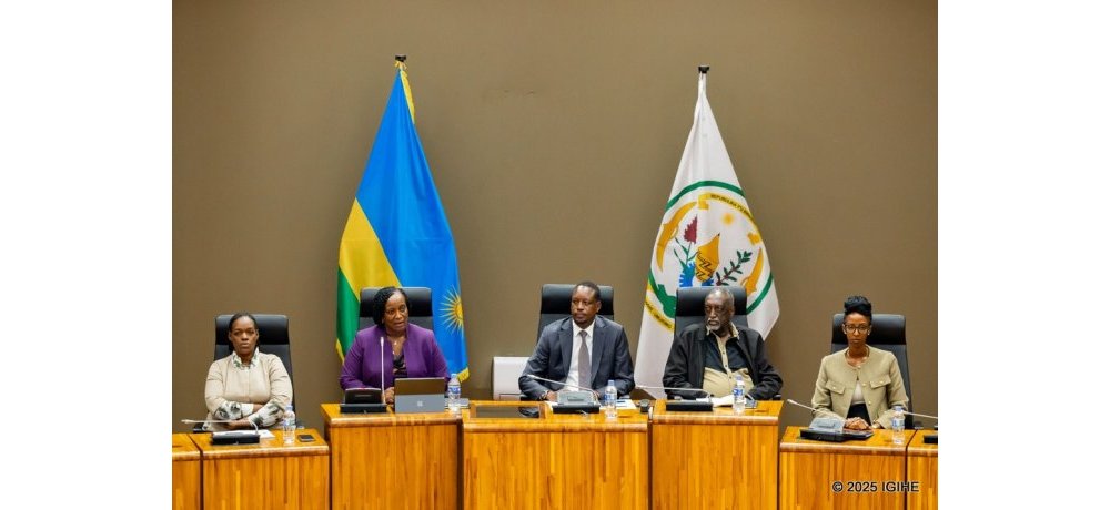 Abatanze ibiganiro bagaragaje ko kubaka umuryango utekanye bigomba guhurirwaho kandi inzego zose zikwiye kugira uruhare rukomeye muri izo nzego