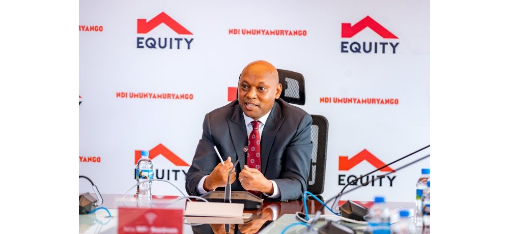 Umuyobozi Mukuru wa Equity Bank Rwanda, Hannington Namara yavuze ko bagamije gufasha abakiliya kwiyumva nk’abanyamuryango