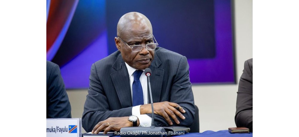 Martin Fayulu yatangaje ko Tshisekedi yabeshywe agasinya amasezerano adafite icyo amariye RDC
