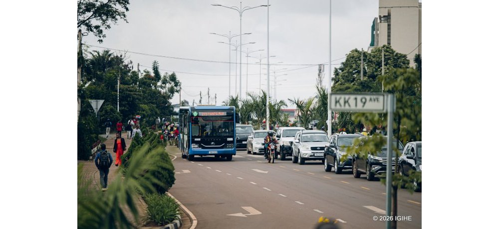 U Rwanda rushaka ko bisi izaba uburyo bwo gukora ingendo bubereye buri wese