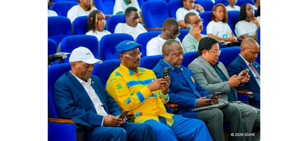 Ubuyobozi bwa Rotary Club of Kigali Virunga bwagaragaje ko urubyiruko rufite amahirwe menshi ariko rukwiye kugira imyitwarire myiza izarufasha kubyaza umusaruro ayo mahirwe