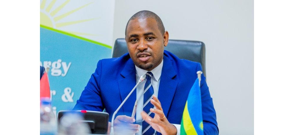Umunyamabanga wa Leta Ushinzwe Ibikorwaremezo, Amb Jean de Dieu Uwihanganye, yagaragaje ko ubu buryo bugamije kunoza gutwara ibintu n’abantu mu mijyi