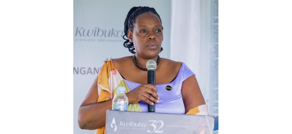 Umuyobozi Mukuru ushinzwe ubumwe n’ubudaheranwa muri MINUBUMWE, Marie Alice Kayumba Uwera, yihanganishije Intwaza