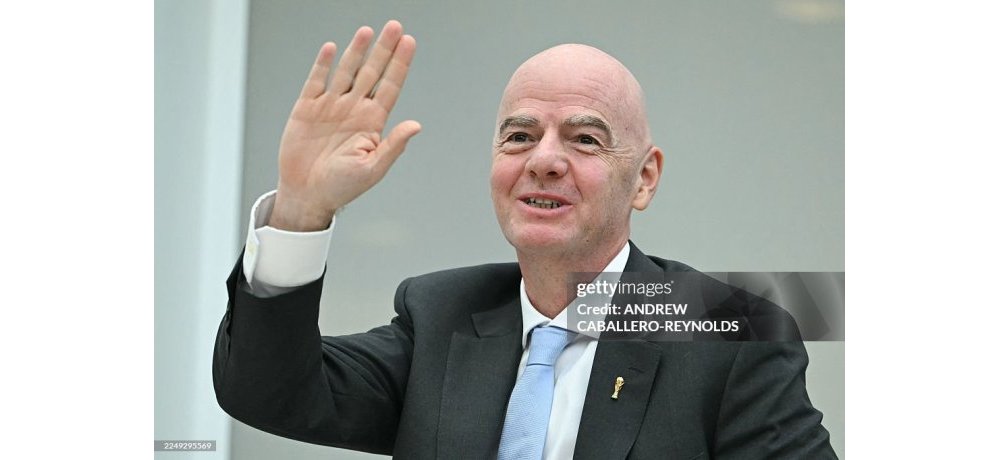 Perezida wa FIFA, Gianni Infantino, yitabiriye isinywa ry’aya masezerano